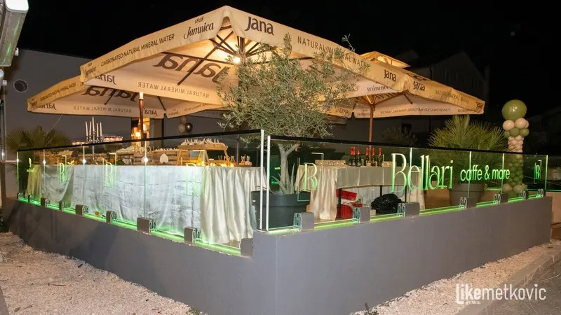 Caffe bar Bellari, Metković